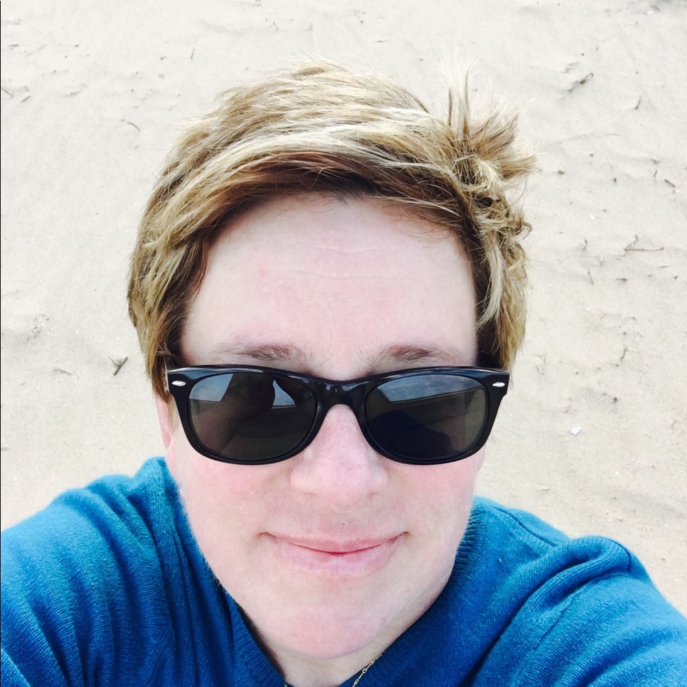 Meet your Posher, Laura